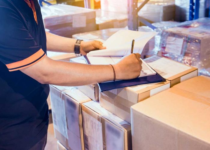 Servicio de Bodega, almacenamiento y distribución Servicio de Bodega, almacenamiento y distribución